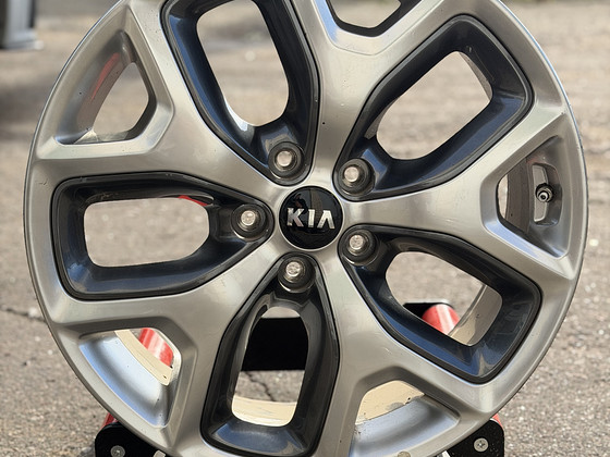 19" Kia originaalveljed 5x114,3 + andurid