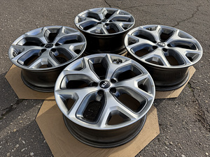 19" Kia originaalveljed 5x114,3 + andurid (2 foto / 9)