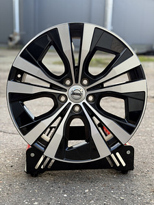 18" оригинальные диски Volvo 5x108 (1 фото из 8)
