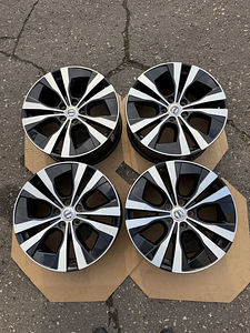 18" оригинальные диски Volvo 5x108 (3 фото из 8)
