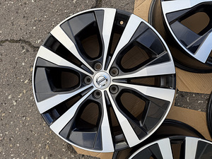 18" оригинальные диски Volvo 5x108 (7 фото из 8)