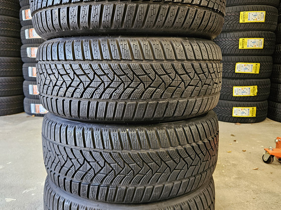 225 50 R 17 Dunlop Winter Sport 5