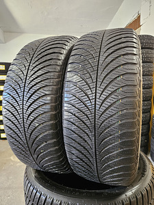 215 55 R 17 GOODYEAR VECTOR ALL SEASON 4 (1 фото из 3)