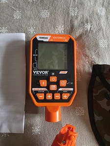 Metallidetektor Vevor (5 foto / 10)