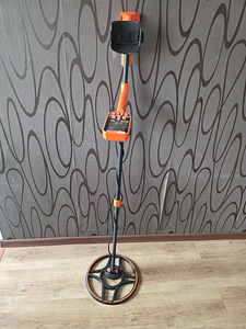 Metallidetektor Vevor (9 foto / 10)
