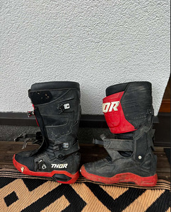 Motokrossi saapad Thor Radial (1 foto / 1)