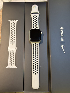 Apple Watch Series 6 44mm Nike Edition (1 фото из 4)