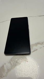 Google Pixel 7 8/128Gb Black Heas korras (3 foto / 3)