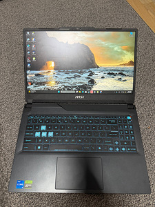 MSI Cyborg 15 A12VF (1 foto / 1)