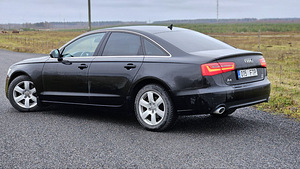 Audi A6C7 2014 (1 foto / 12)