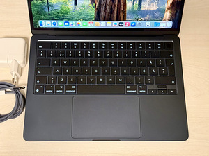 Apple Macbook Air 13 M3 8/256GB MdN nagu uus! (2 foto / 6)