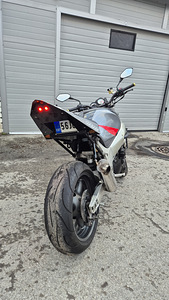 SUZUKI GSX-R 600 (4 foto / 10)