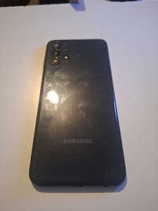 Samsung Galaxy A13 (Скорее всего на запчасти) (3 фото из 3)