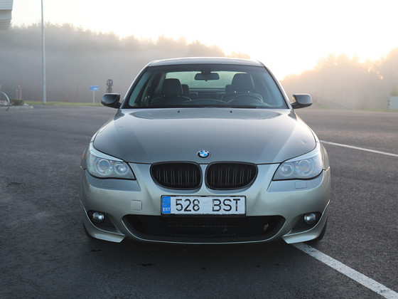 BMW e60 520i