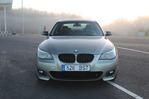 BMW e60 520i (1 фото из 6)
