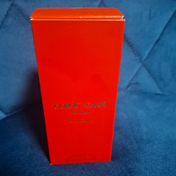 Парфюм Giorgio Armani!