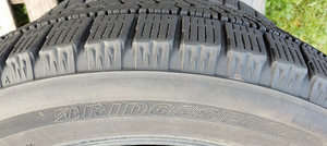 215/55 R18 BRIDGESTONE, HANKOOK (6 foto / 10)