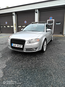 Audi A4 quattro 1.8 120+40 кВт (1 фото из 8)