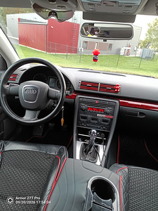 Audi A4 quattro 1.8 120+40 кВт (6 фото из 8)