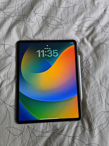iPad pro 12.9" 6th gen (2 foto / 3)