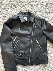 К/с куртка Zara р.140 (2 фото из 5)
