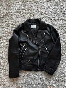 К/с куртка Zara р.140 (1 фото из 5)