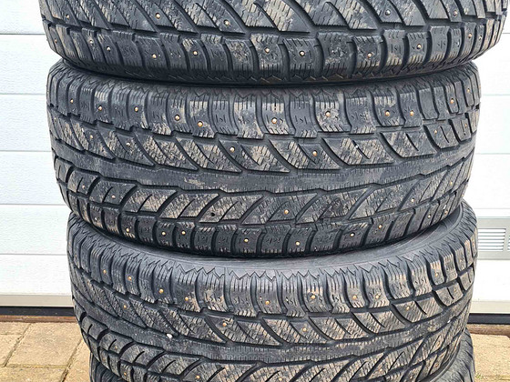 ШИПОВАННЫЕ ШИНЫ COOPER 215/60 R17