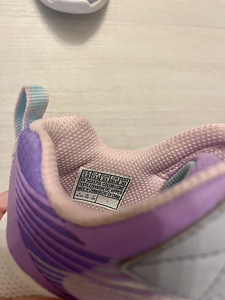 Кроссовки Skechers (3 фото из 3)