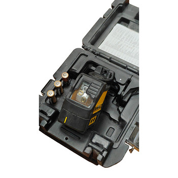 Laaser Dewalt DW088CG + Tarvikud + Kohver