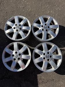 17" Honda originaalveljed 5x114,3 (3 foto / 7)