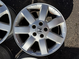 17" Honda originaalveljed 5x114,3 (4 foto / 7)