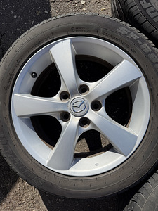 16" оригинальные диски Mazda 5x114,3 + летние шины 205/55/16 5 мм (5 фото из 7)