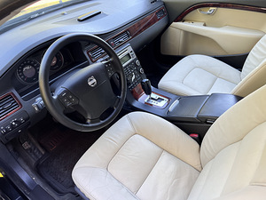 Volvo S80 Summum 2007 автомат D5 136 кВт (6 фото из 13)