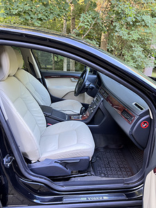 Volvo S80 Summum 2007 автомат D5 136 кВт (7 фото из 13)