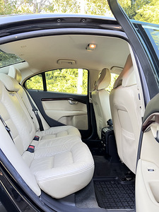 Volvo S80 Summum 2007 автомат D5 136 кВт (8 фото из 13)