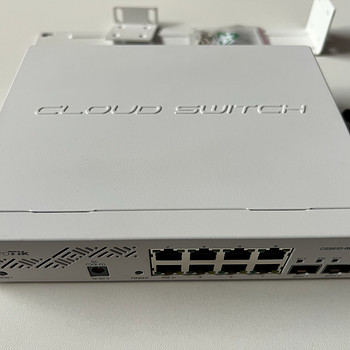 Mikrotik Switch CSS610-8G-2S+IN (8*1G+2*10G SFP+) 10Gbit