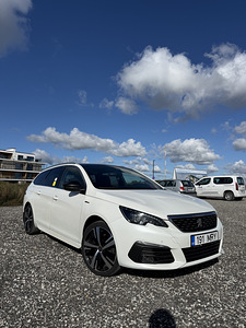 Peugeot 308 GT (3 foto / 14)