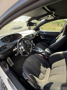Peugeot 308 GT (8 foto / 14)