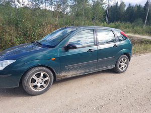 Auto (3 foto / 5)