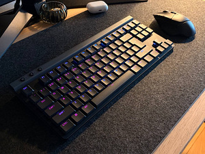 Клавиатура Logitech G515 (3 фото из 7)