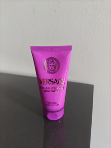 Versace Dylan Purple - парфюмированный лосьон для тела (1 фото из 2)