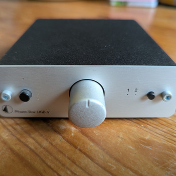 Pro-Ject Phono Box USB V (hõbe)