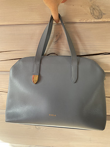 Сумка Furla (3 фото из 4)