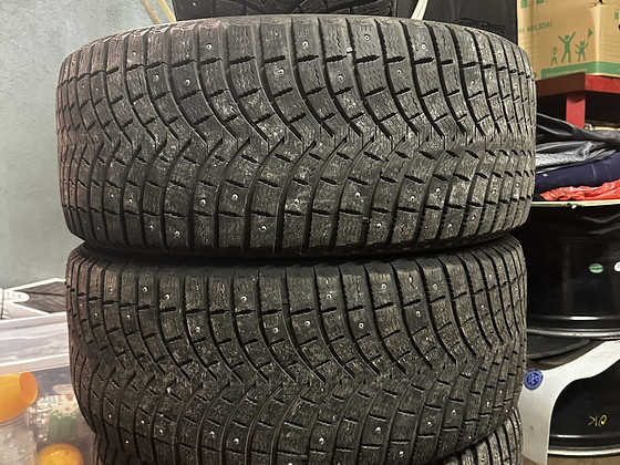 275/45R20 4 шт.