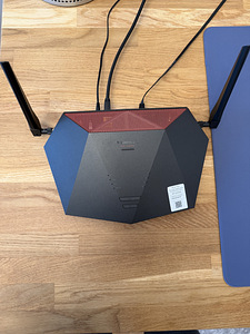 Netgear Nighthawk XR1000 WiFi 6 router (1 foto / 2)