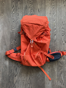 Fjällräven Bergtagen 38 M/L (38L) Seljakott (1 foto / 2)