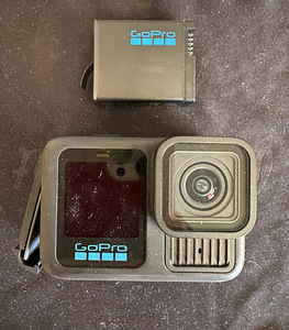 Продаю GoPro HERO13 Black в отличном состоянии. (1 фото из 3)