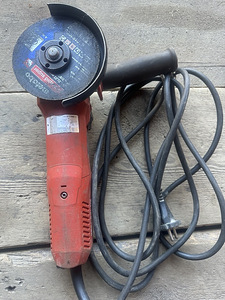 Угловая шлифмашина Hilti AG125-19 SE (1 фото из 4)