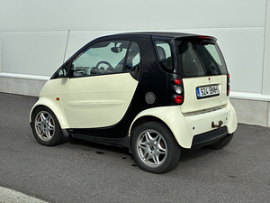 SMART FORTWO (4 foto / 7)