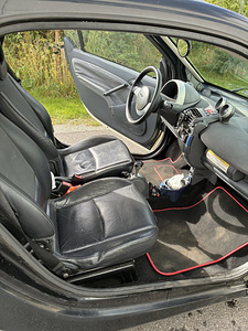 SMART FORTWO (6 foto / 7)